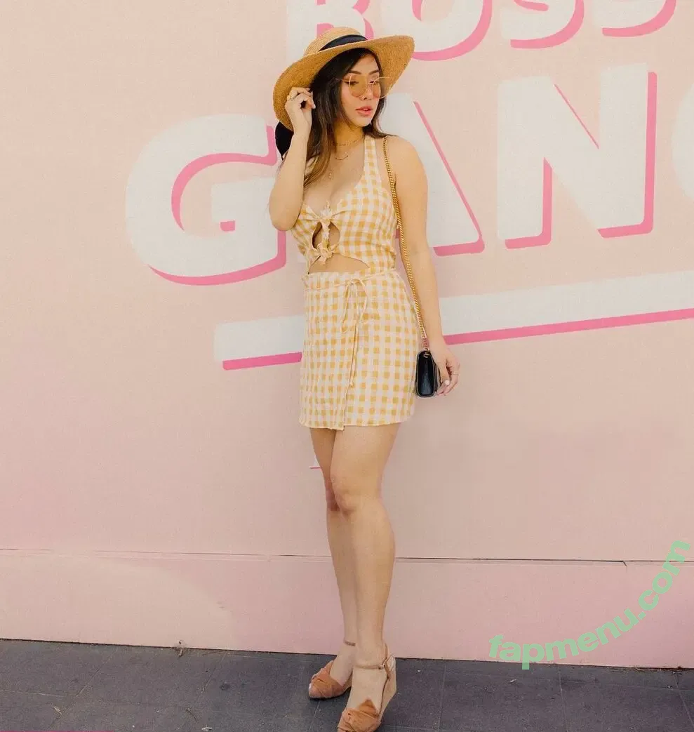 Lovelynnc nude photo #0067 (Lynn Chu / lovelynn / lovelynnc_love)