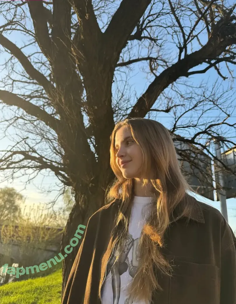 lovelysofie nude photo #0001 (lovely.sofie)