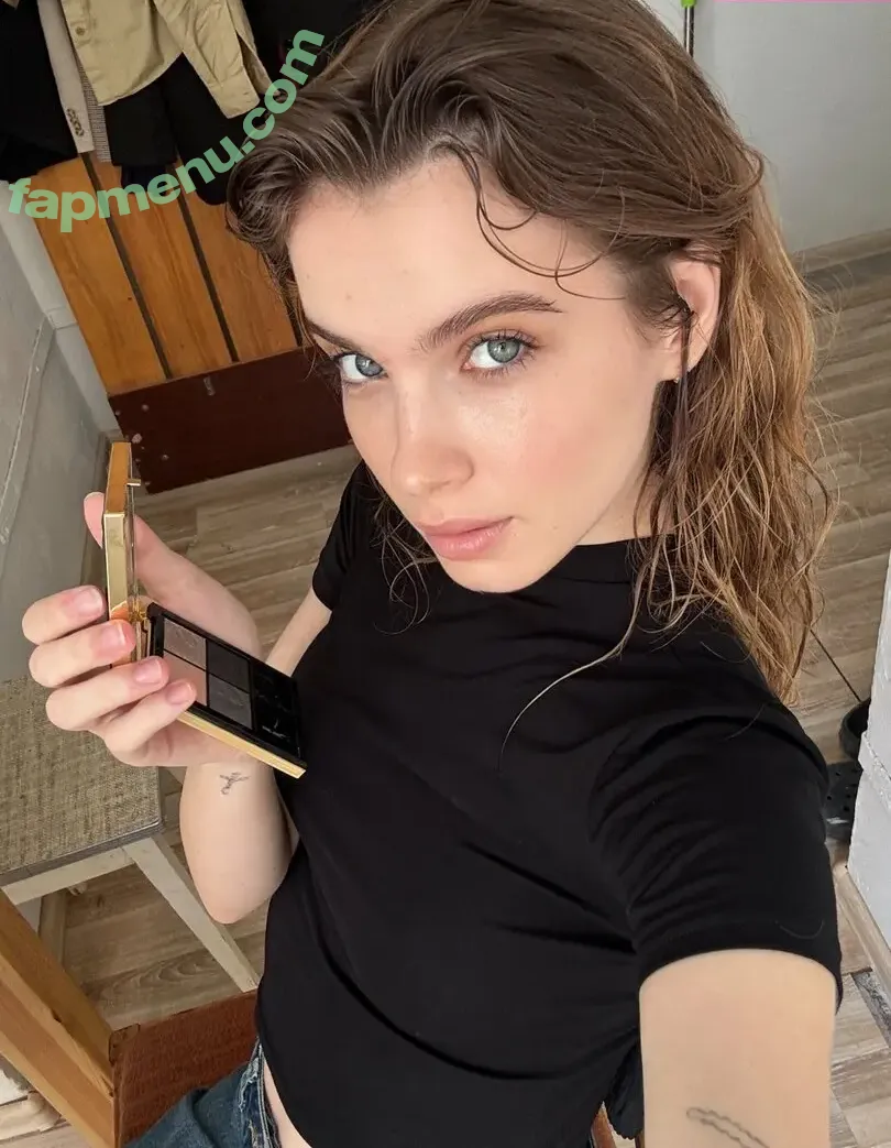 lovelysofie nude photo #0016 (lovely.sofie)