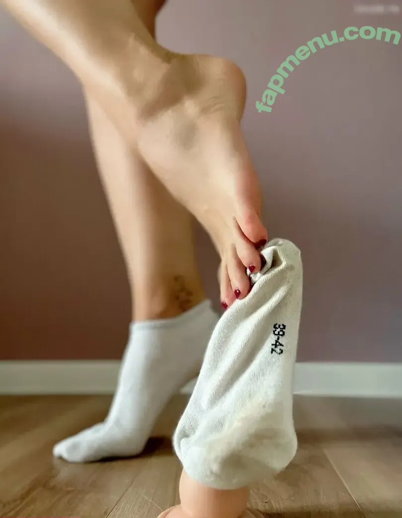 lovelysox nude photo #0198 (lovely.socks3.0 / lovely.socks_)