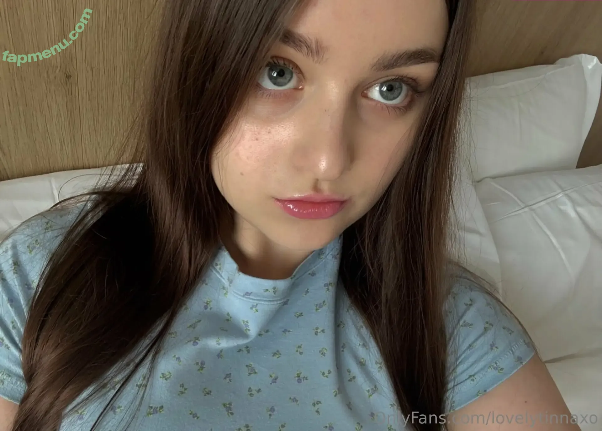 lovelytinnaxo nude photo #0037 (letlovegrow)