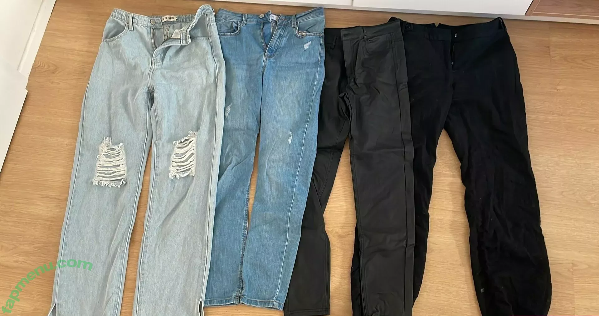 lovelytinnaxo nude photo #0086 (letlovegrow)