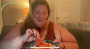 lovelyxxxlondyn / misslovelylondyn nude photo #0101