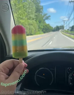 lovelyxxxlondyn / misslovelylondyn nude photo #0110