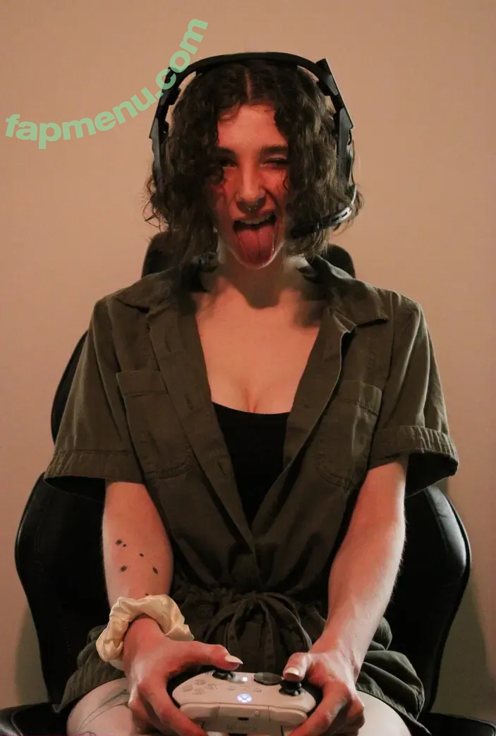 lovemaevenly nude photo #0011 (lovemaevenly)