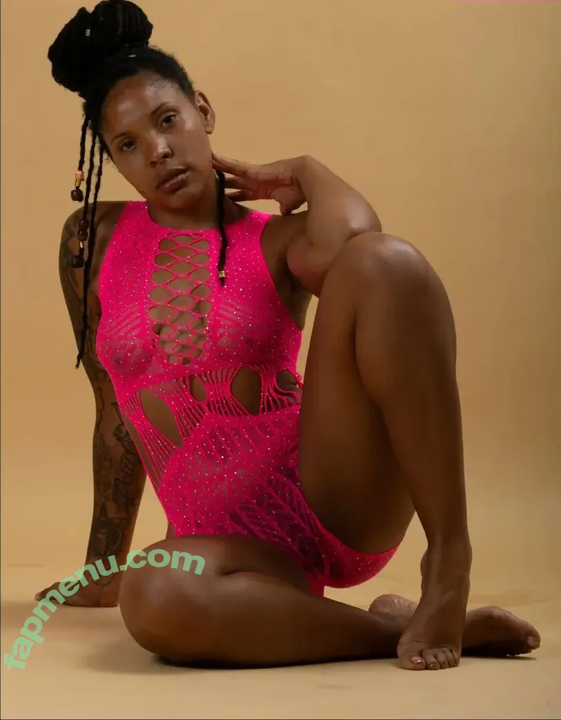 lovemeek nude photo #0039 (Timmeka Love / motivatedby_meek)