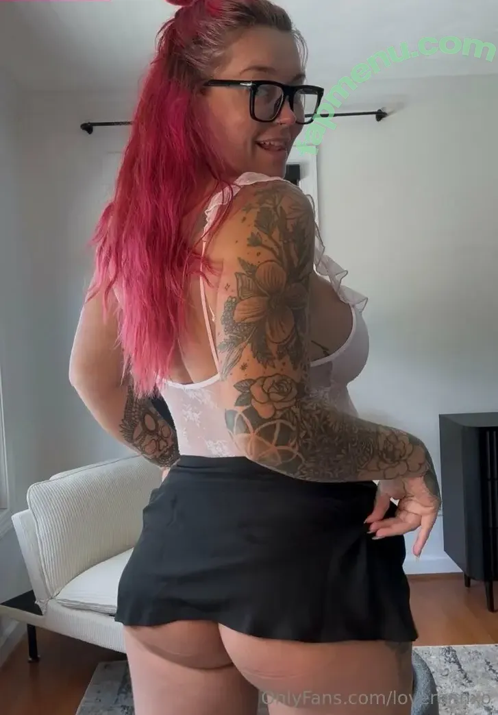 loverennxo nude photo #0029 (loverennxo)