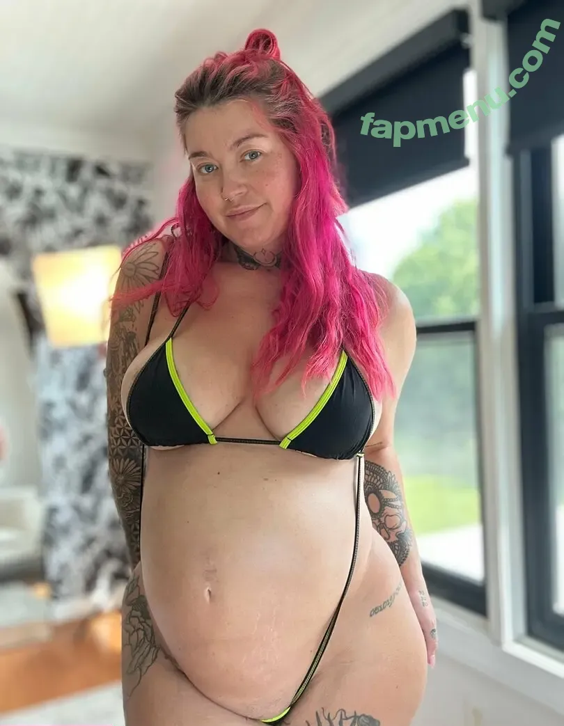 loverennxo nude photo #0030 (loverennxo)