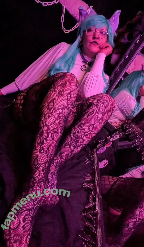 lovexee nude photo #0357 (lovexee)