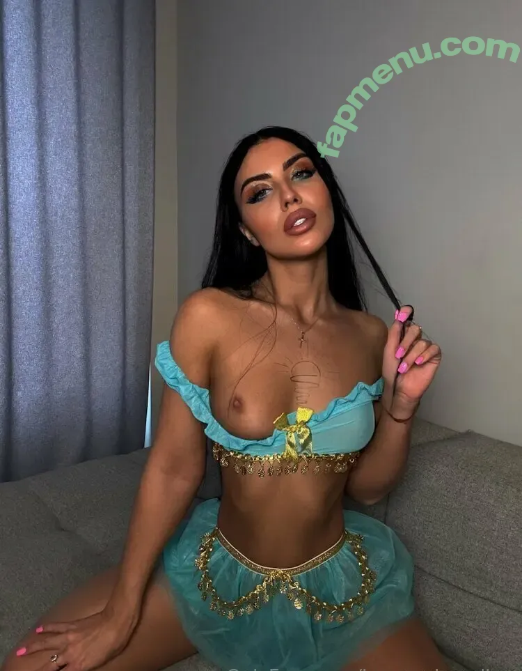 loveyoulaureline nude photo #0002 (loveyoulaureline)