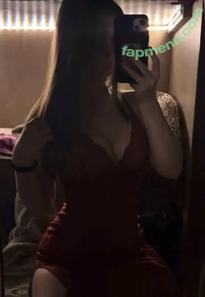 loyal.bc nude photo #0006 (head.che / head3che)