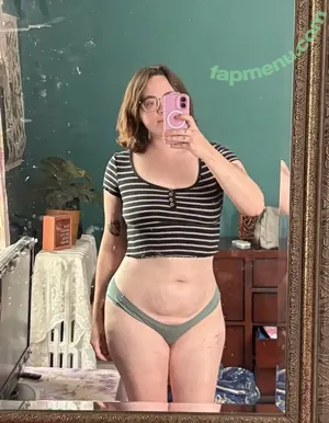 nude photo #0008