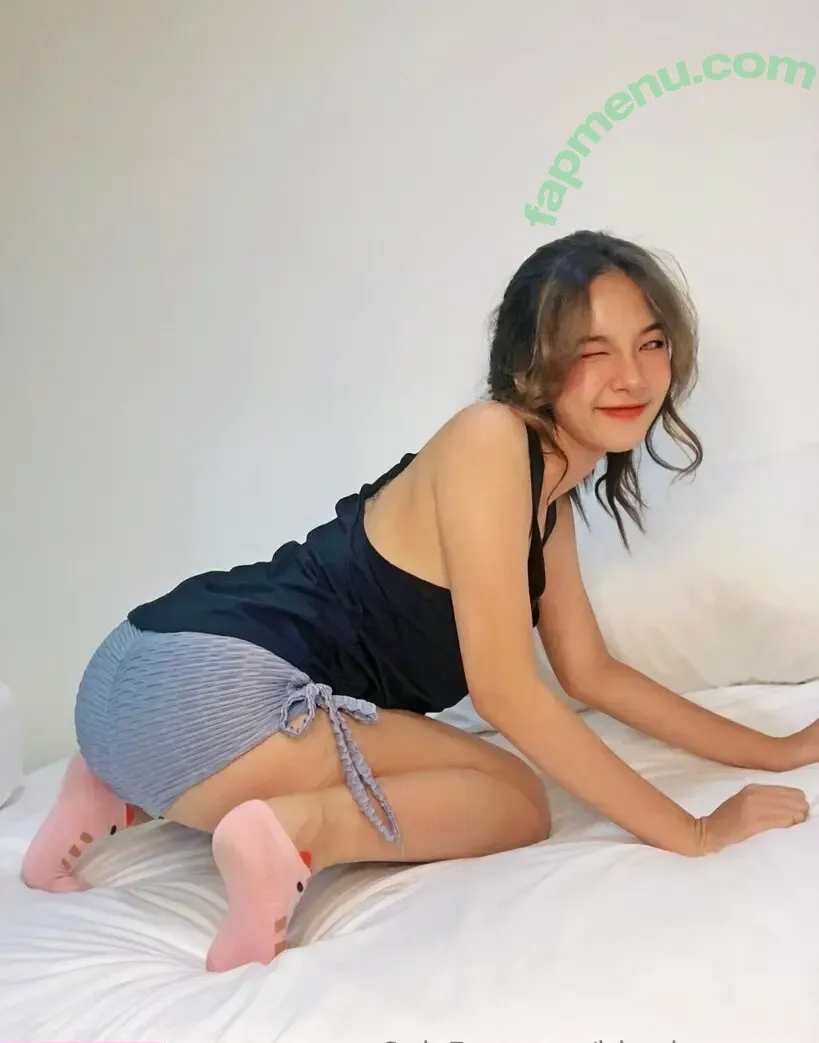lrlsadamsone nude photo #0026 (iris_adamsone)