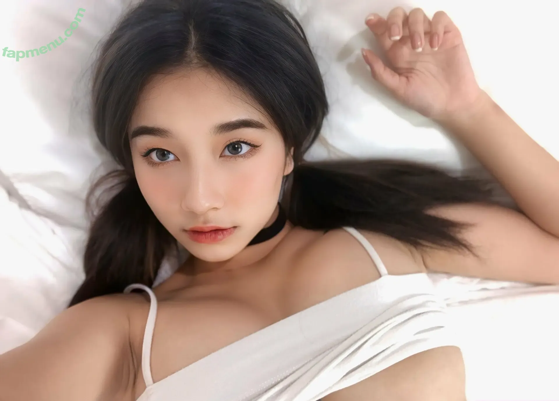 lrlsadamsone nude photo #0032 (iris_adamsone)