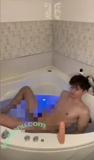  nude photo #0004