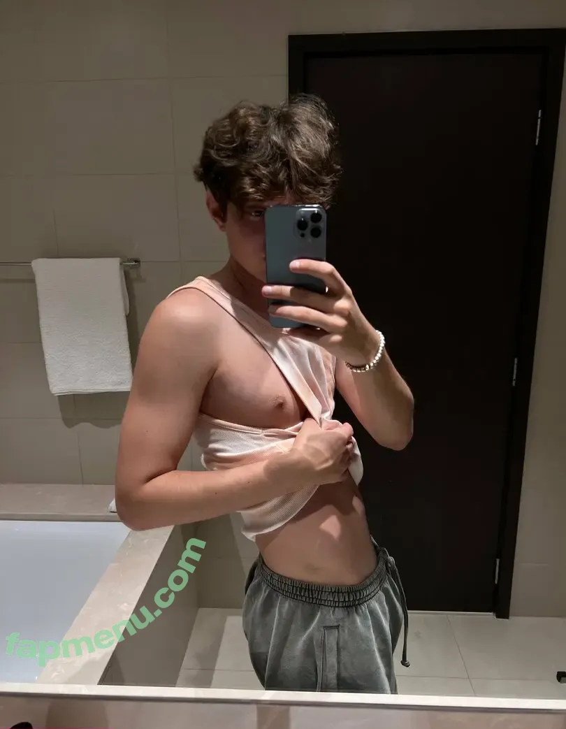 ltwinker nude photo #0015 (ltwinker)