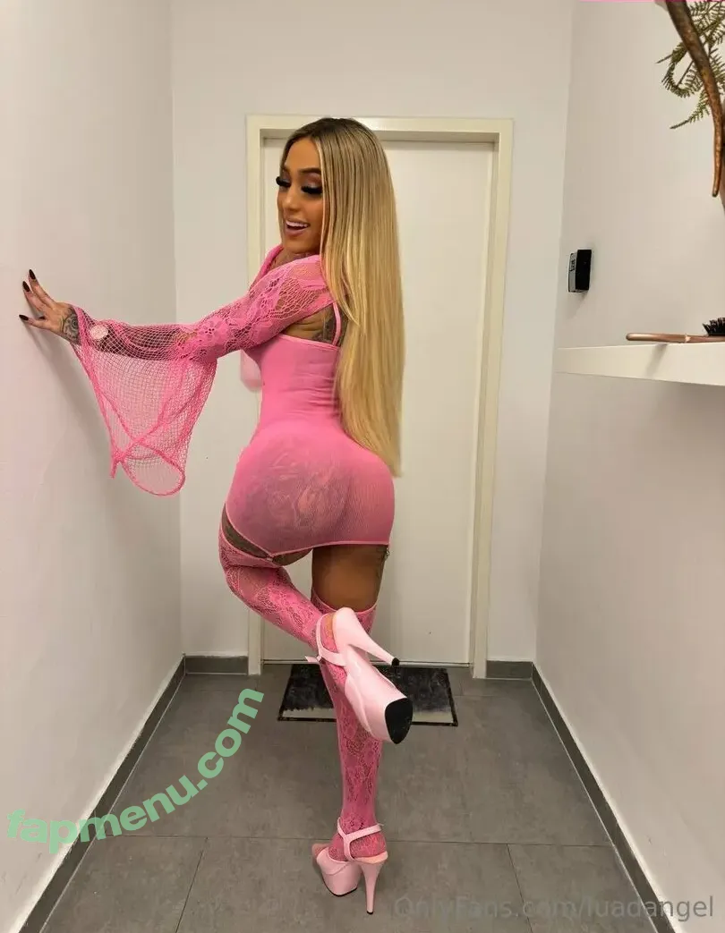 luadangel nude photo #0001 (lua_dangel)