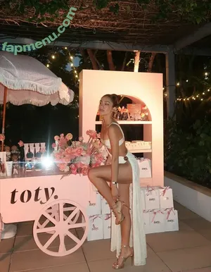 Luana Barron / hannahbarron96 / luanabarron nude photo #0209