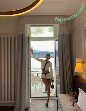 Luana Barron / hannahbarron96 / luanabarron nude photo #0267