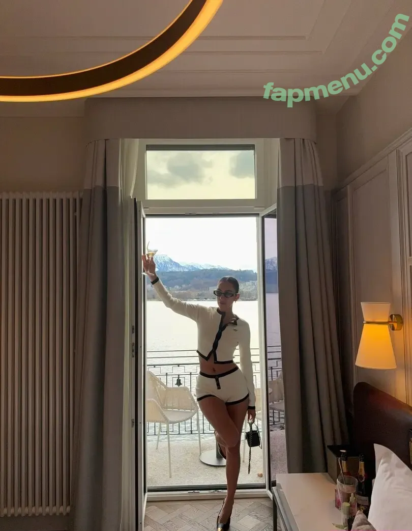 Luana Barron nude photo #0270 (hannahbarron96 / luanabarron)