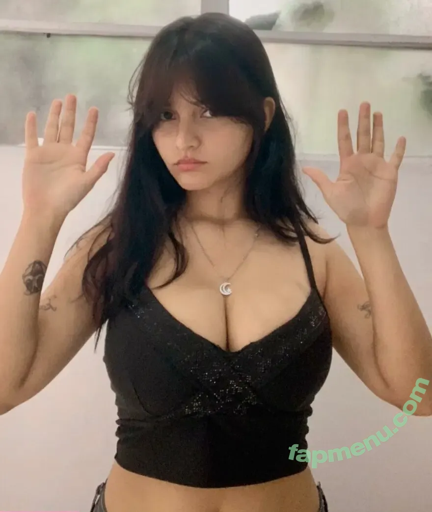 Luana Estigarribia nude photo #0009 (faroraf)
