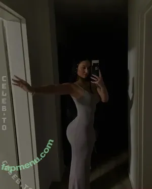 Luana He / luana_he_ / luana_hee nude photo #0049