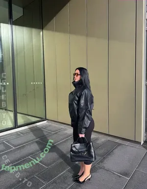 Luana He / luana_he_ / luana_hee nude photo #0051