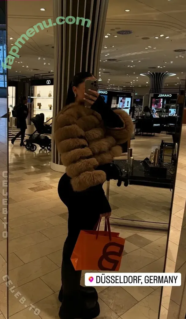 Luana He nude photo #0054 (luana_he_ / luana_hee)