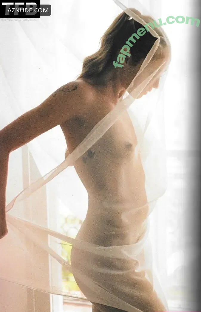 Luana Piovani nude photo #0214 (luapio)