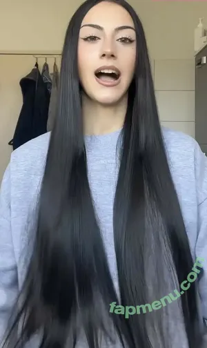 Luana / luanahiko / luanna / luvnv nude photo #0021