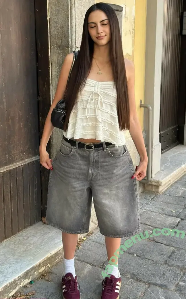 Luana nude photo #0037 (luanahiko / luanna / luvnv)