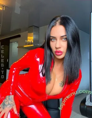 Luanalove nude photo #0029