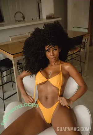  nude photo #0005
