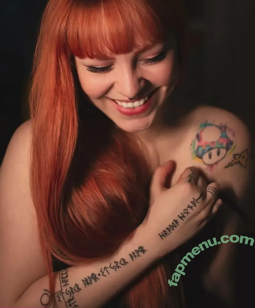 Luaxisde nude photo #0005 (Luaxisde)