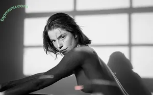 Luca Hollestelle / lucahollestelle nude photo #0159