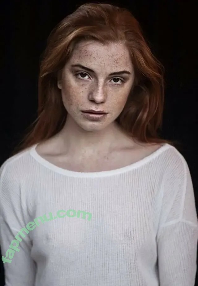 Luca Hollestelle nude photo #0166 (lucahollestelle)