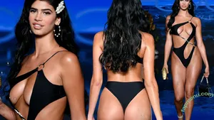 Lucciana Beynon / lucciana69 / luccianabeynon nude photo #0101