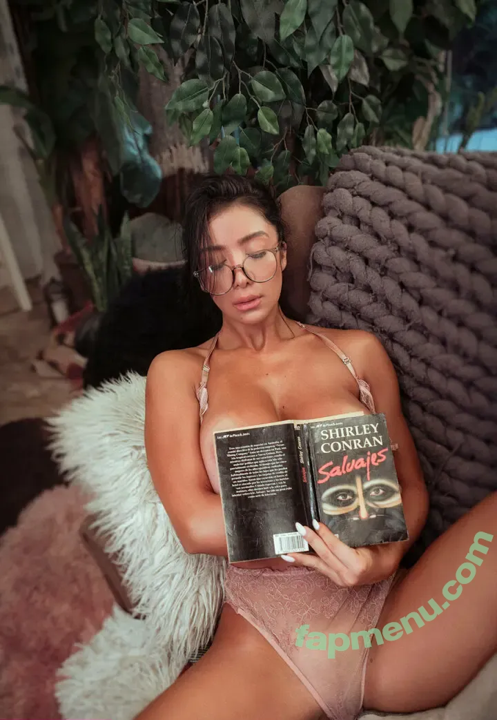 Lucia Galvez nude photo #0036 (Galvez_Lu)