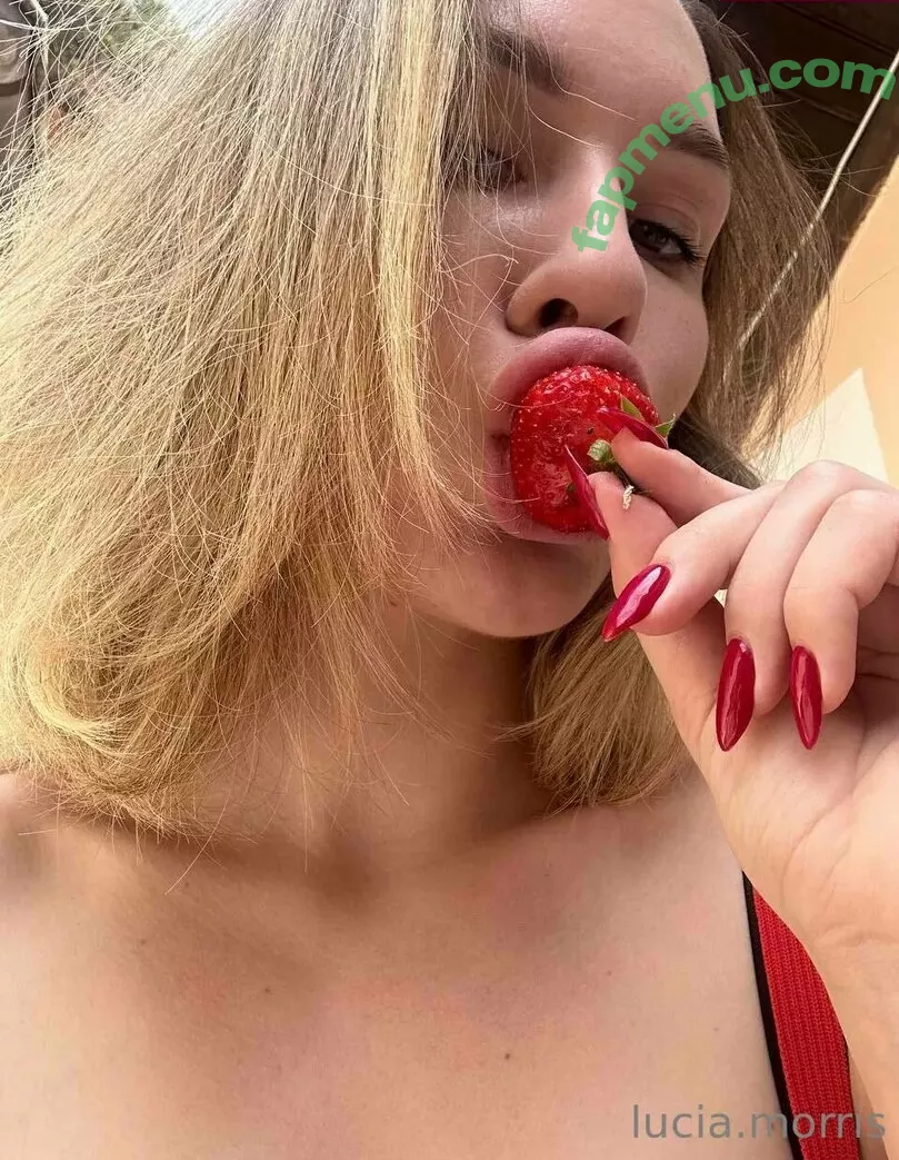 lucia.morris nude photo #0072 (ucantwearthat)