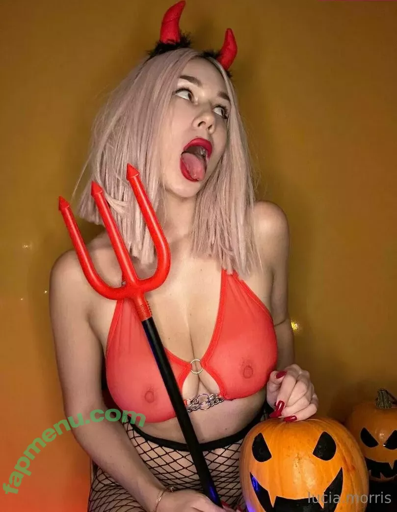 lucia.morris nude photo #0079 (ucantwearthat)