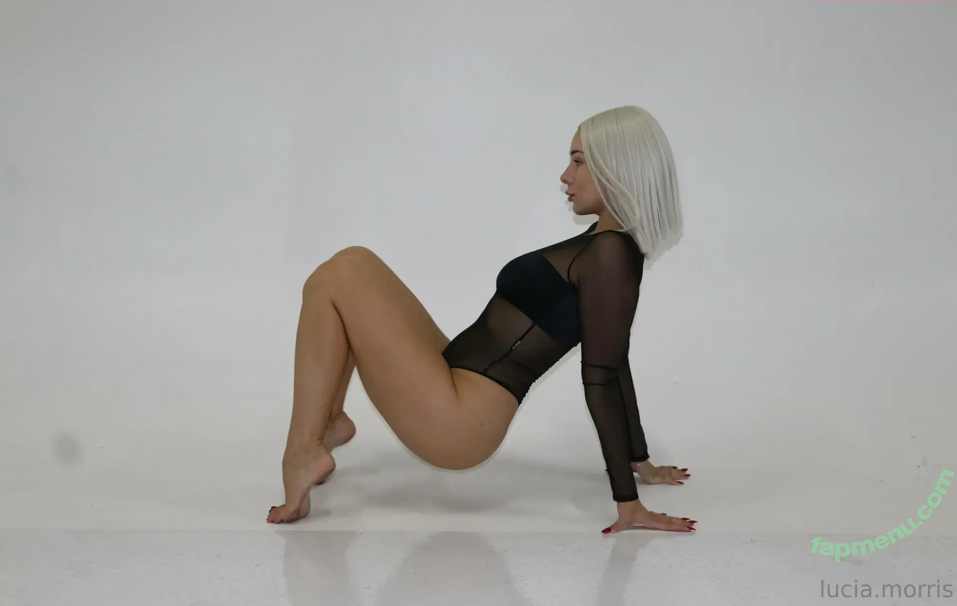 lucia.morris nude photo #0359 (ucantwearthat)