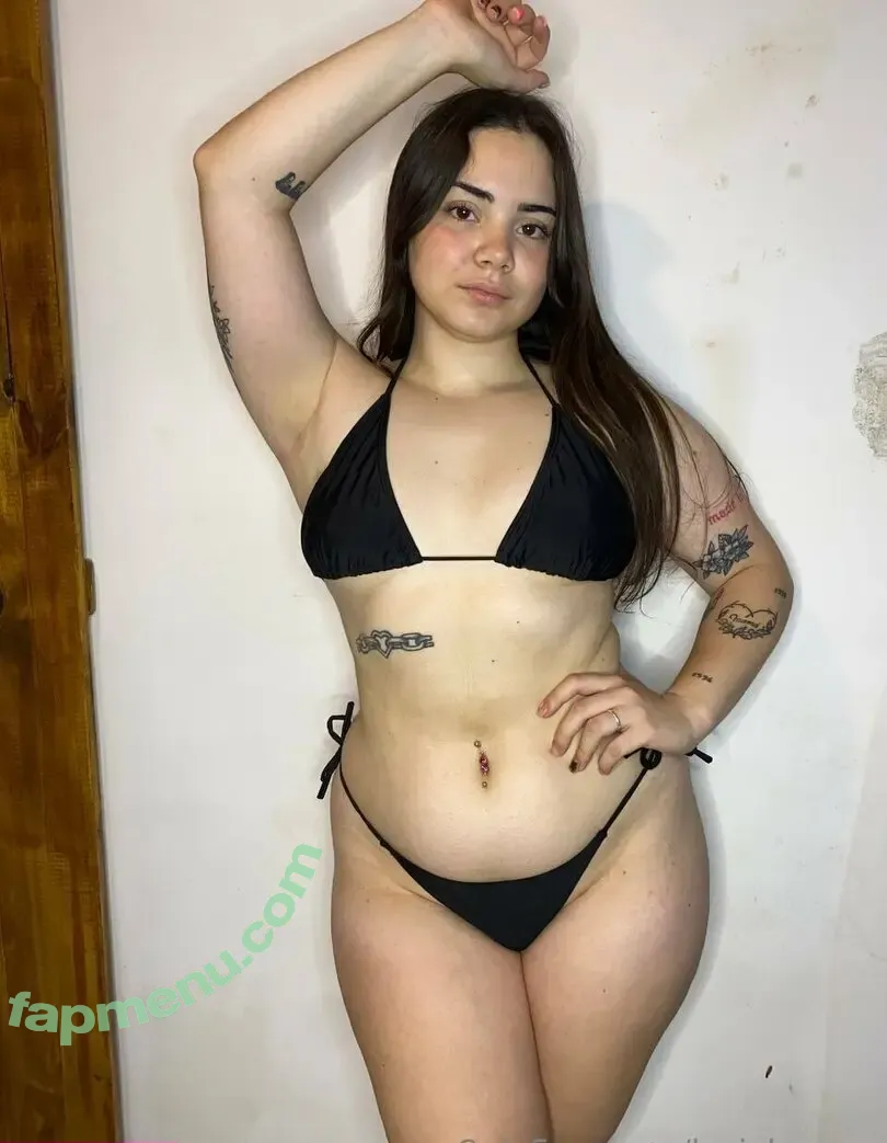 lucialunaaa nude photo #0016 (lucialunaaa)