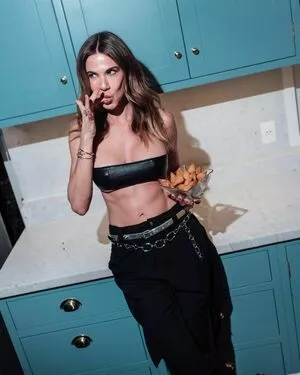 Luciana Gimenez / lucianagimenez nude photo #0074