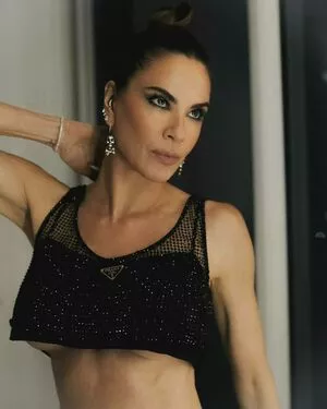 Luciana Gimenez / lucianagimenez nude photo #0236