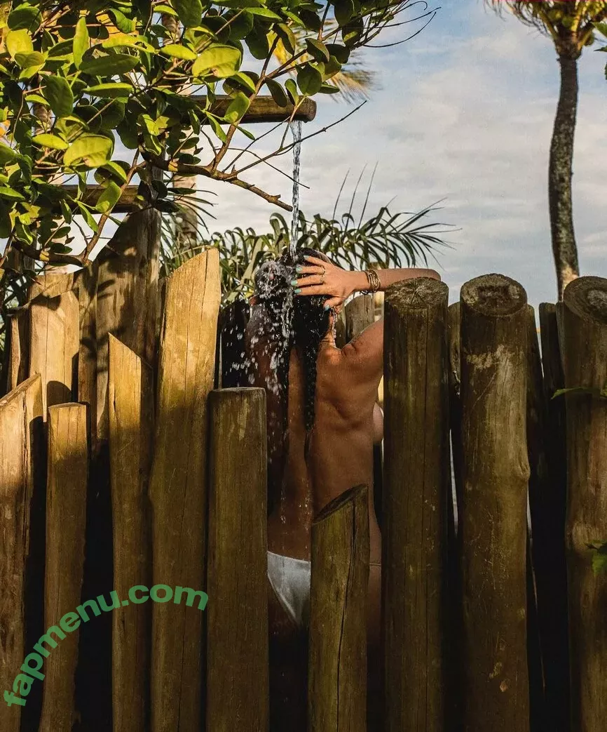 Luciana Gimenez nude photo #0205 (lucianagimenez)