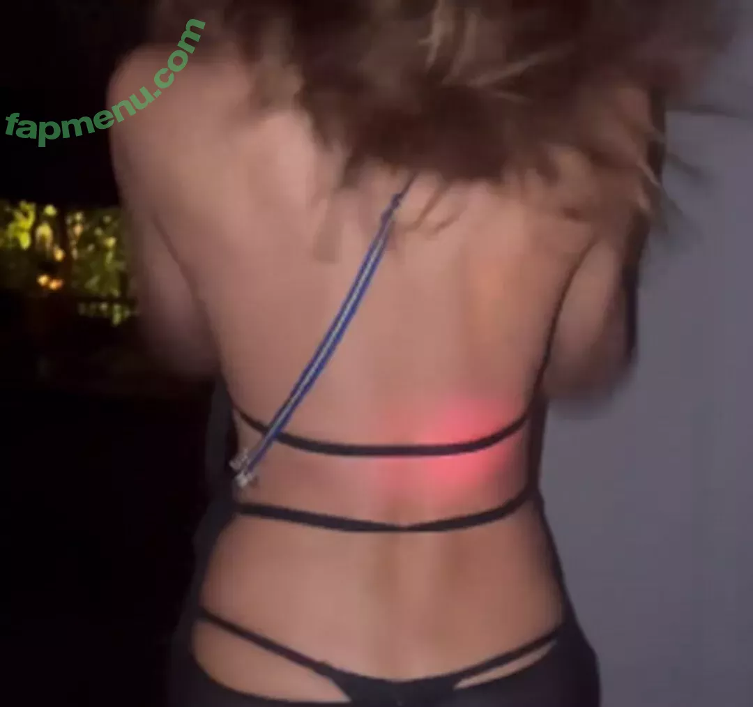 Luciana Gimenez nude photo #0345 (lucianagimenez)