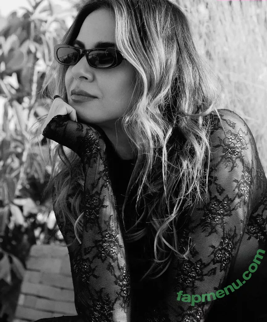 Luciana Gimenez nude photo #0407 (lucianagimenez)