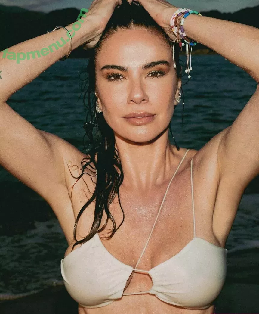 Luciana Gimenez nude photo #0409 (lucianagimenez)