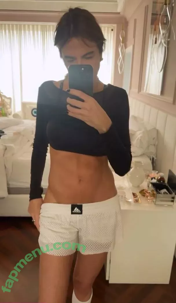 Luciana Gimenez nude photo #0482 (lucianagimenez)