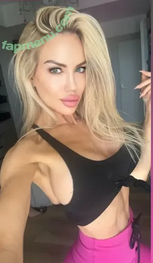 Luciana Salazar / salazarluli nude photo #0067